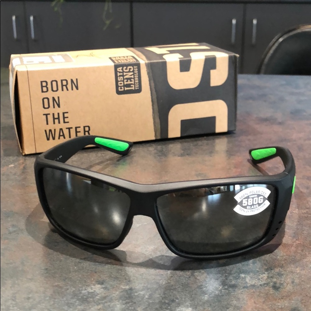 Costa Del Mar Cat Cay Sunglasses - NEW IN BOX!